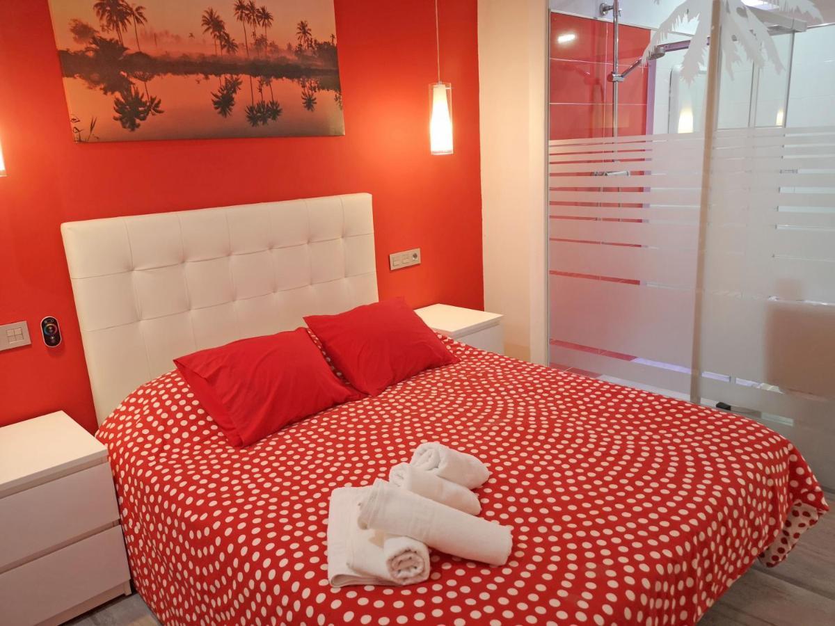 Conil Red-Black Apartment Conil De La Frontera Eksteriør bilde