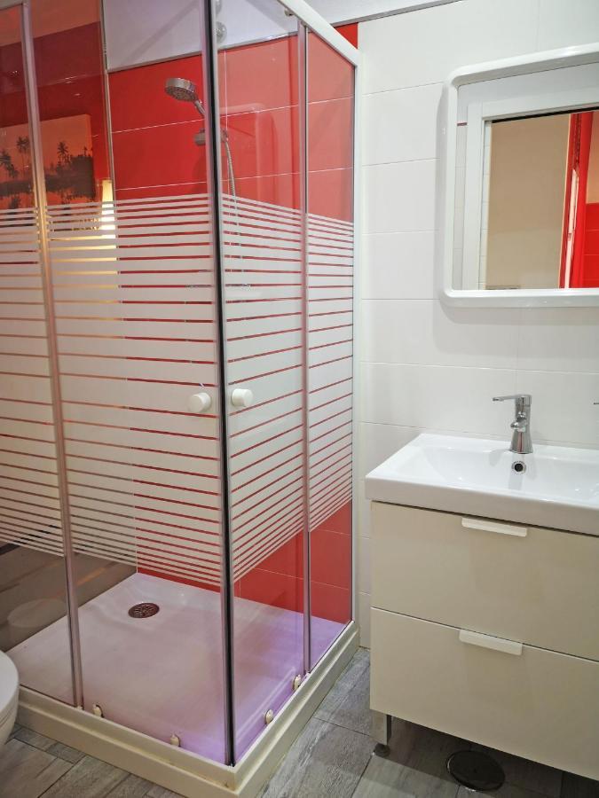 Conil Red-Black Apartment Conil De La Frontera Eksteriør bilde