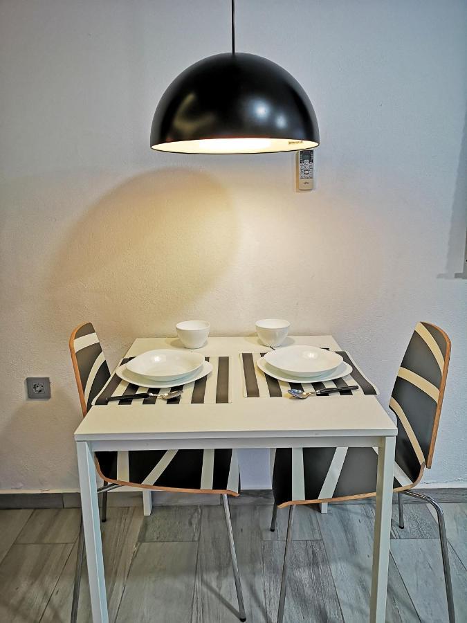 Conil Red-Black Apartment Conil De La Frontera Eksteriør bilde